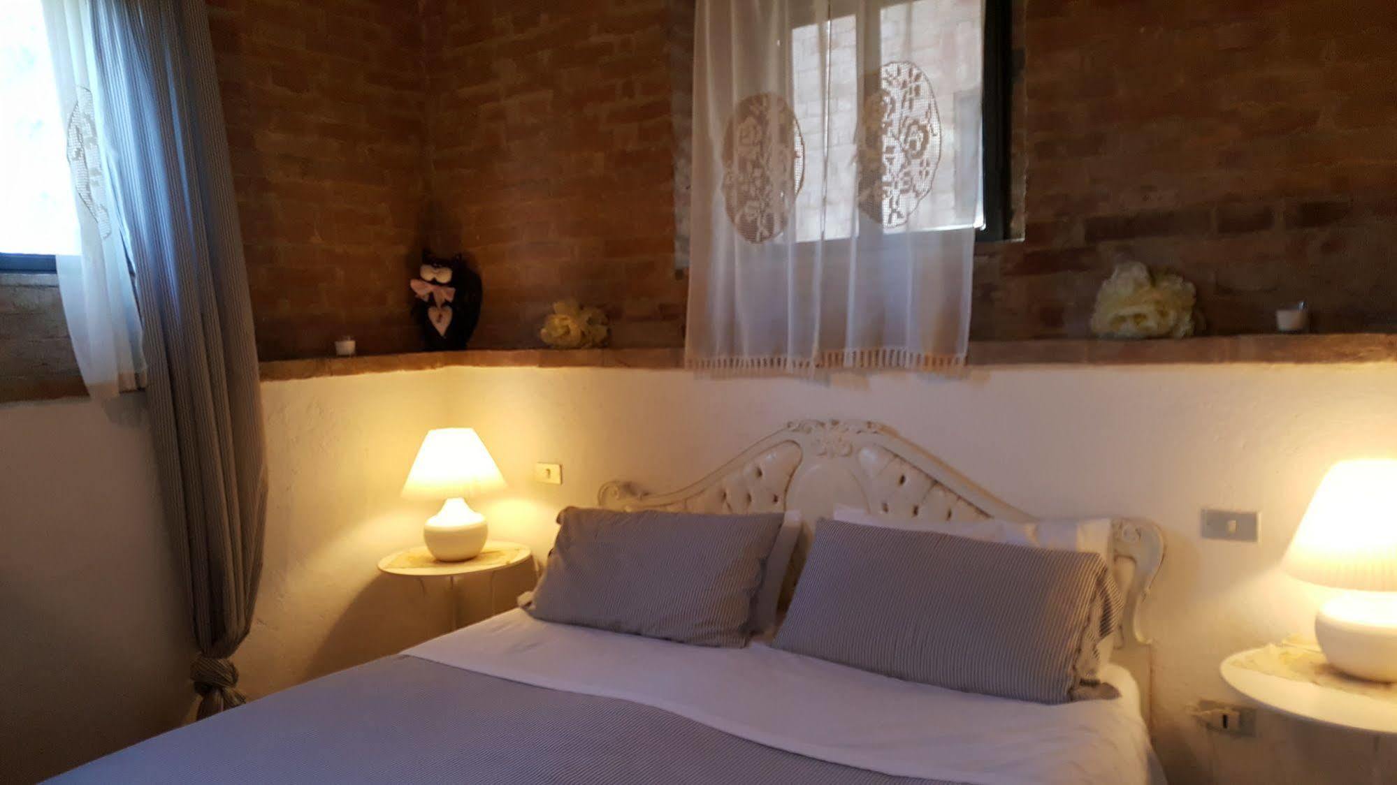 Casa Vacanze Fornace Буонконвенто Екстериор снимка
